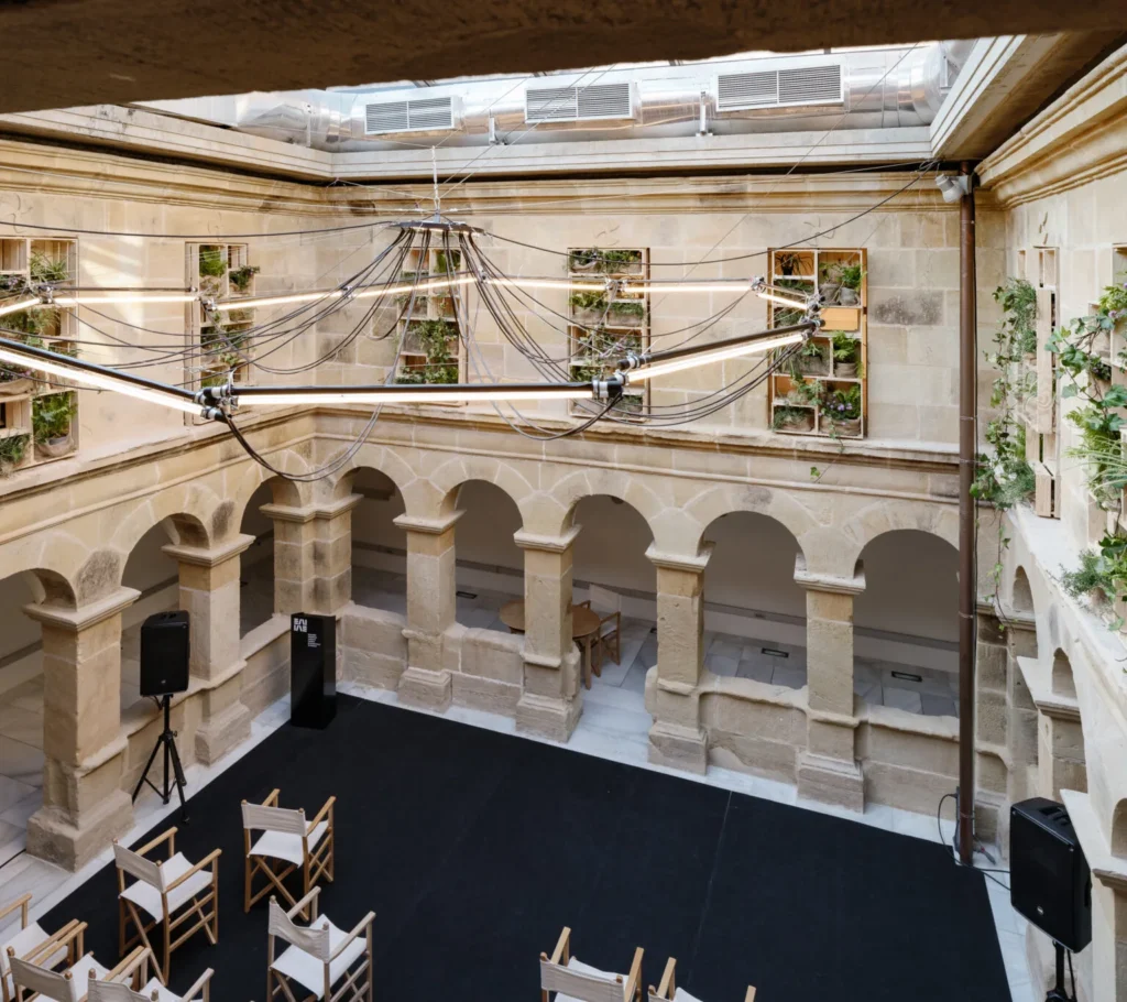 Espacio para una charla de BERdeaPIZTU