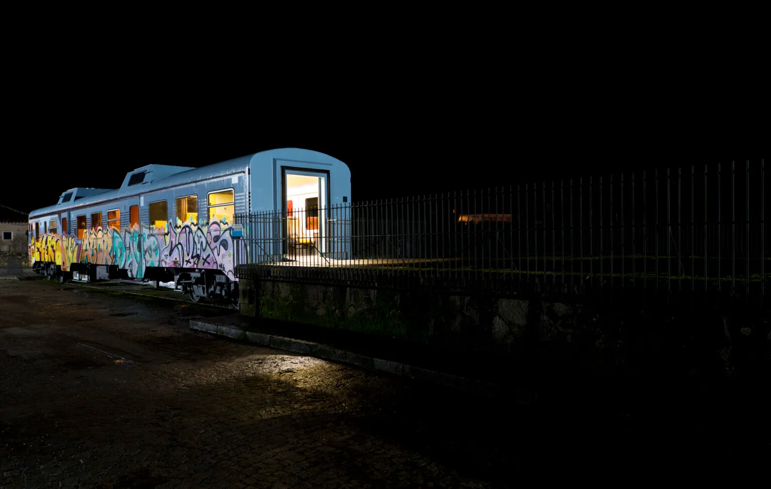 Reforma tren en coworking